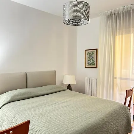 1702, Con La Matrimoniale Con Il Bagno Privato E Un Comune Milão